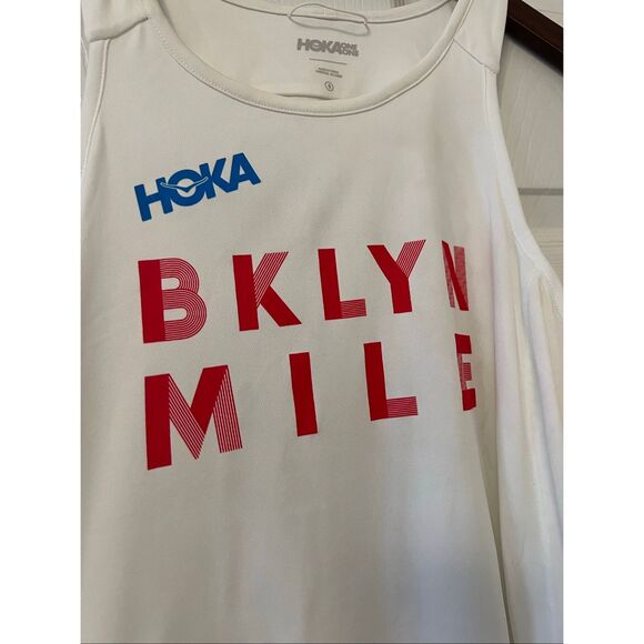HOKA Brooklyn Mile Limited Edition Tank - Picture 2 of 10